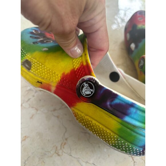 Crocs Classic Tie-Dye Clogs Size M6/W8 - Picture 3 of 8